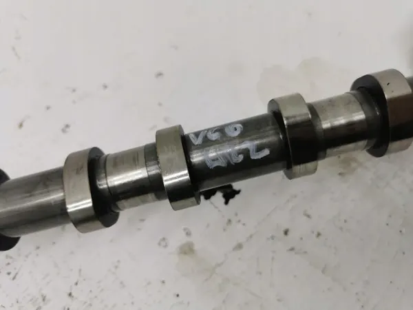 Volvo OE 31258094 Nockenwelle - Gebraucht image 6
