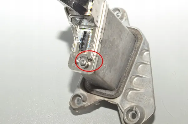 LED-Lichtmodul BMW 5 (F10) 63117352553 image 2