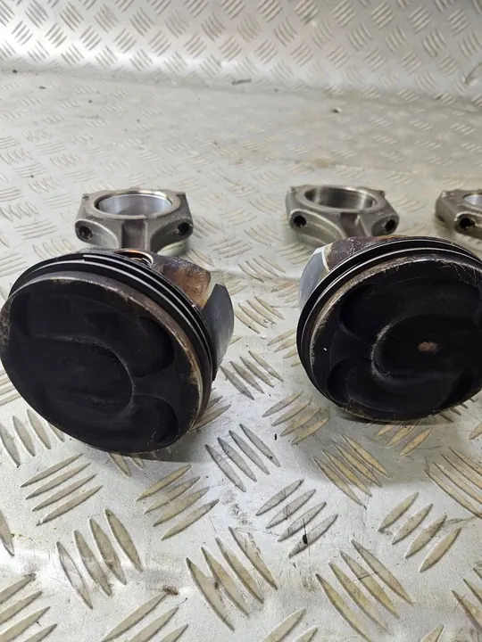 Pistón de Biela Motor Ford Jaguar Volvo 2.0 EcoBoost image 7