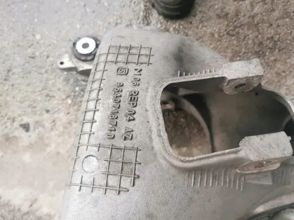 Achter Trekhaak OEM 9640718710 voor Peugeot 508 II GT image 9