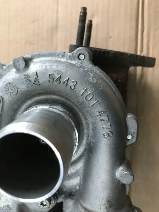 Turbo usado OEM 54389700018 para Mercedes Vito image 4