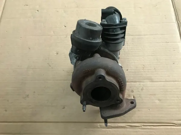 Turbo usado OEM 54389700018 para Mercedes Vito image 9