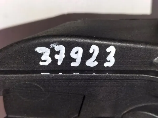 Lâmpada Halógena Esquerda KIA SPORTAGE III 10-15 OEM 92201-3W200 image 6