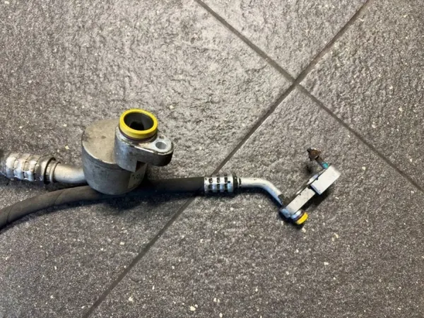 Kit pièces climatisation OEM 9068300300 Volkswagen image 5