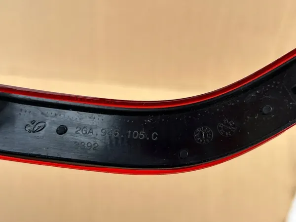 OEM 2GA945105C AA VW T-Roc Reflector Trasero Izquierdo image 6