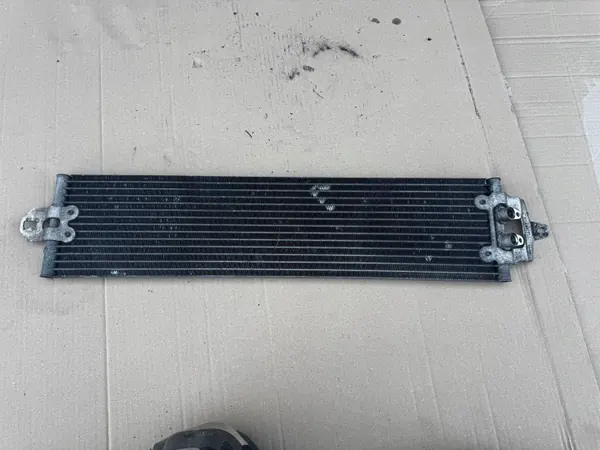 Begagnad Audi OE växellådsoljekylare 7L0317019D image 2