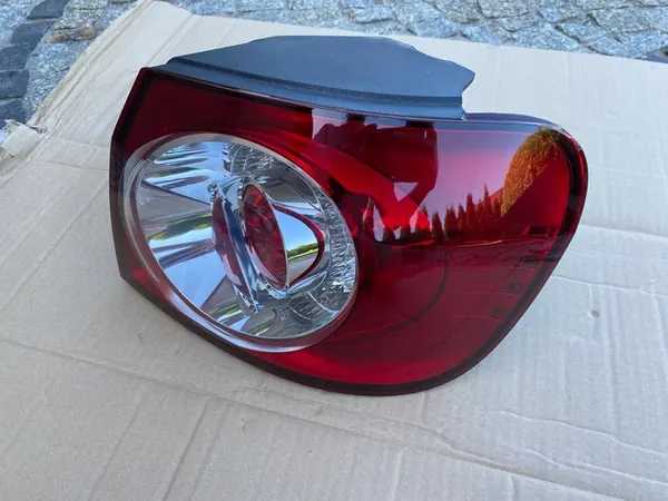 VW GOLF V VI PLUS 5M Luz Trasera Derecha 5M0945096P image 3