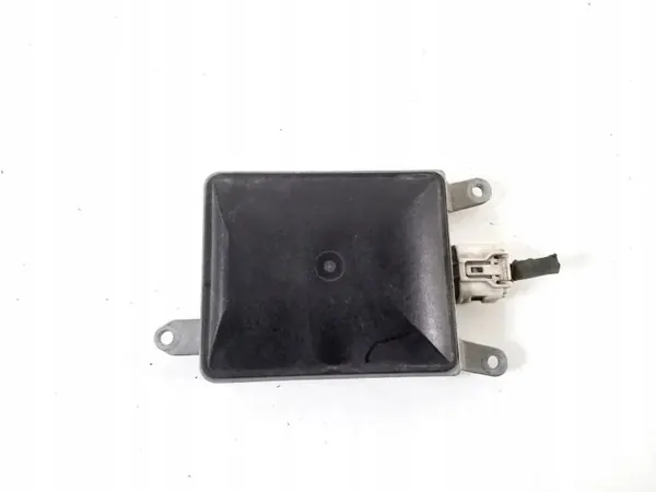 Mazda CX-5 Rijstrookwisselradarsensor OEM KR8267Y90A image 2