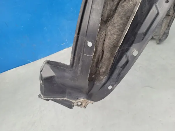 Pasos de rueda delantero derecho Toyota OE 53875-02340 image 6