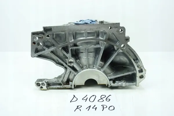 Moottorilohko OEM R2820111200 Mercedes A W177 CLA:lle image 3