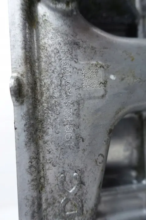 Moottorilohko OEM R2820111200 Mercedes A W177 CLA:lle image 8