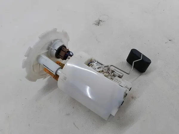 Brandstofpomp drijver Chevrolet Aveo 1.2 95949348 image 4