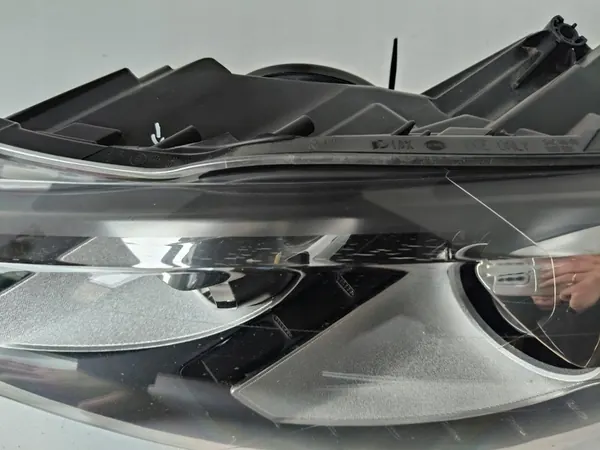 Farol esquerdo VW Golf VI 5K0 08-12 Xenon LED image 3