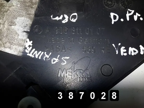 Säulenbeklädnad Mercedes Sprinter 2010 a9068110107 image 3