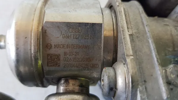 Imupumppu 06J145100B Skoda Octavia II Lift image 4