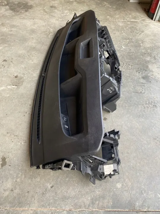 Console Ford Transit MK8 2025 Lift OEM RK31-V04310-AB image 8