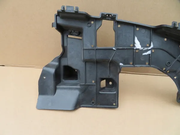 Left Rear Support Bracket A2058850100 Mercedes C-Class W205 image 5