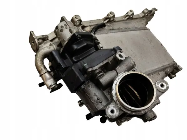 Colector de admisión usado OEM M157812F M157814G 04L128637D image 3