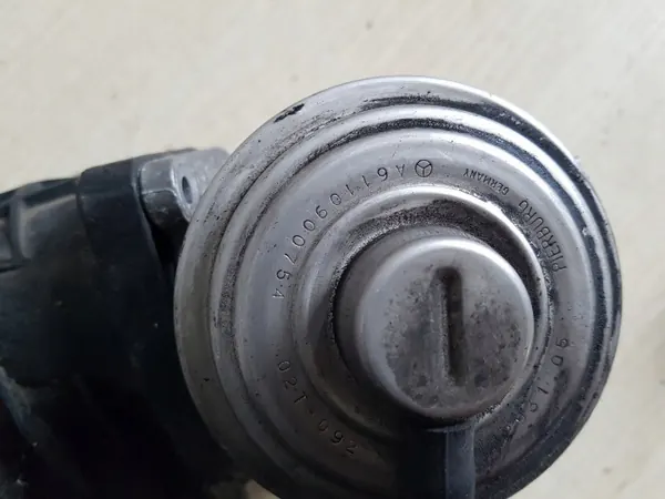 Colector de admisión OEM A61209037 para Mercedes Diesel image 6