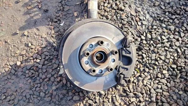 Ammortizzatore anteriore destro Audi A3 8P VW SEAT 2.0 TDI image 5