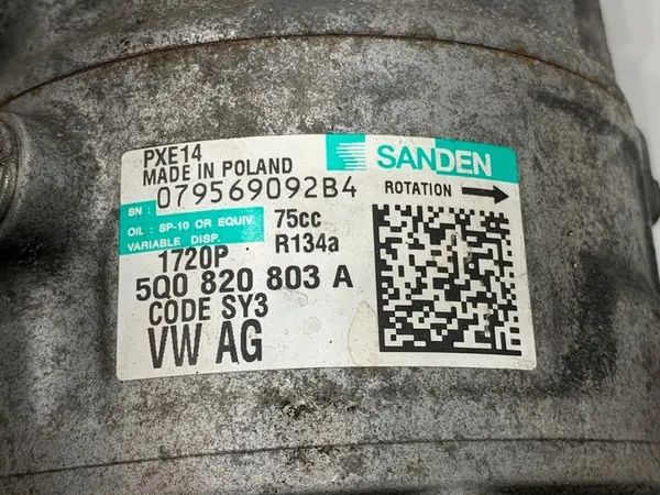 Compressore AC VW GOLF VII 1.6 105CV 5Q0820803A image 4
