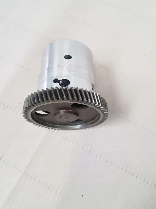 Bomba de aceite + engranaje + anillos Mercedes-Benz Sprinter W906 A6511811101 image 3