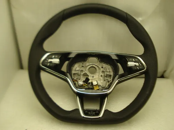 Volant Skoda VRS OEM 5E3419093CC image 1