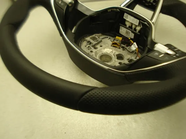 Volant Skoda VRS OEM 5E3419093CC image 5