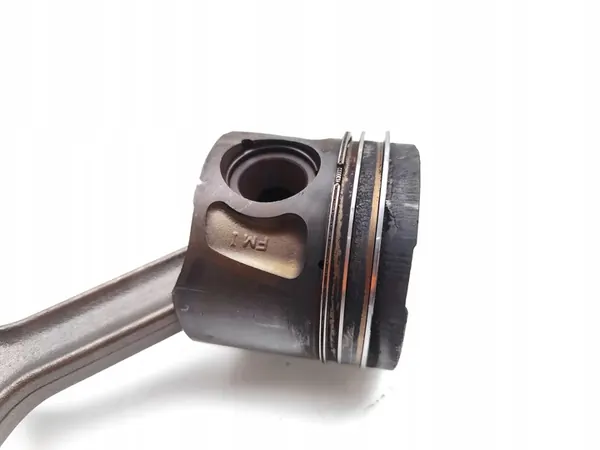 Pistón Mercedes-Benz Sprinter con Biela OM651.955 image 7