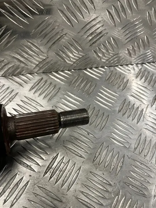 Vänster framaxel Dacia Duster II 4x4 391019671R image 2