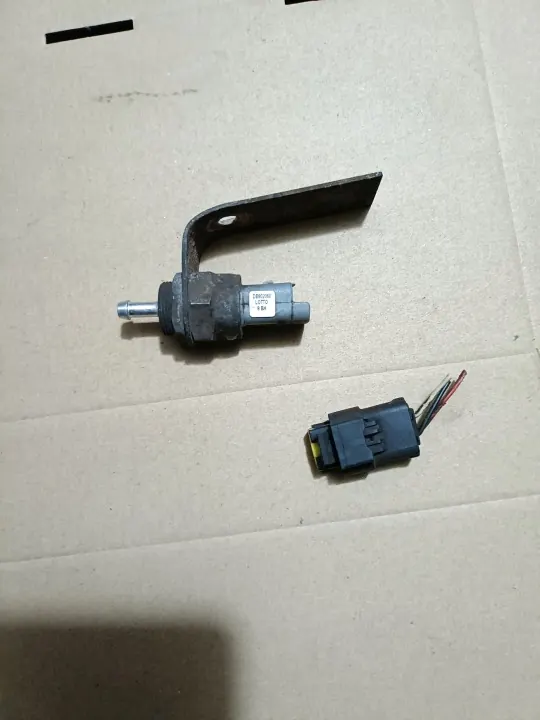 BRC DE802060 Pressure Sensor - Used Condition image 2