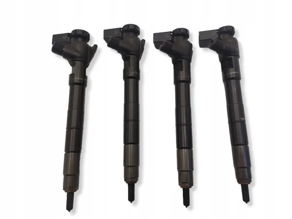 Inyector OEM SSP13261 para 1.6 TDI - Usado image 2
