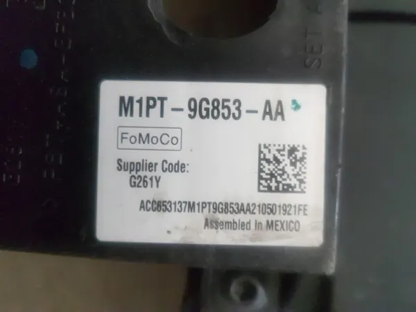 Jalousies de Calandre Inférieure Ford Bronco OEM M1PT-9G853-AA image 8