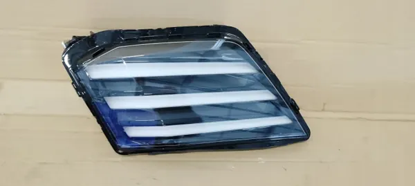 Faro Halógeno Izquierdo con DRL LED OEM P21 9851054180 image 3