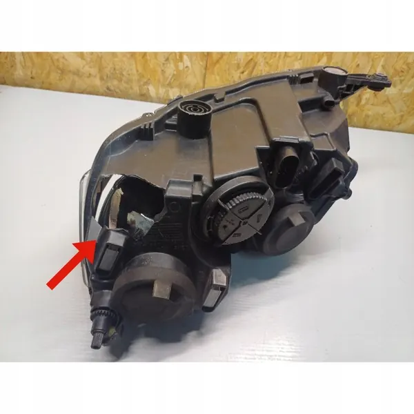 Skoda Rapid 2018 Farol dianteiro direito 5JB941016B image 9