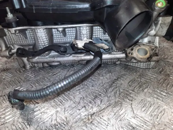Rechter cilinderkop OEM 9X2Q-6090-CA voor Range Rover Sport image 7