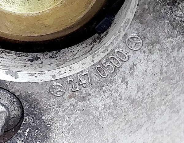 Vänster bakstyrled 2470500 Mercedes W247 W177 W118 image 10