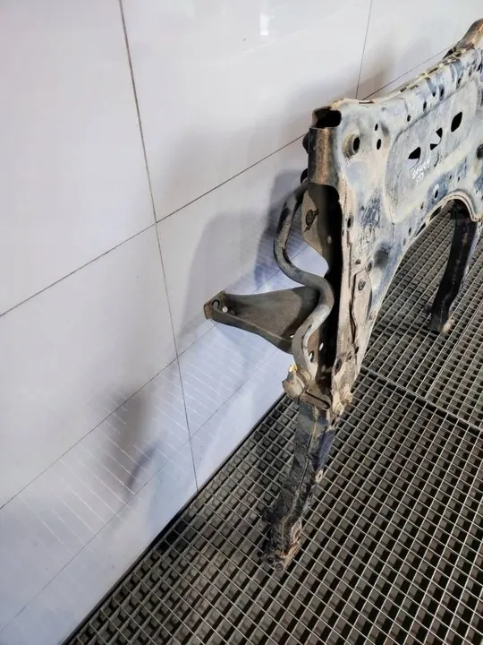 Trave di sospensione anteriore Nissan Qashqai J11 image 3