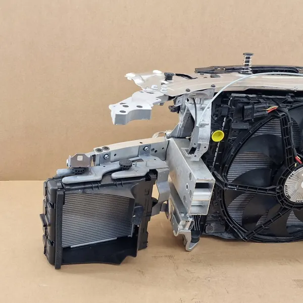 Voorkoeler Mercedes E-Klasse W213 S213 E63 AMG 4.0V8 image 7