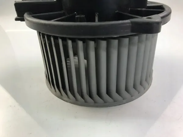 Lämmitysmoottori OEM 14478578 Honda Jazz II:lle image 3