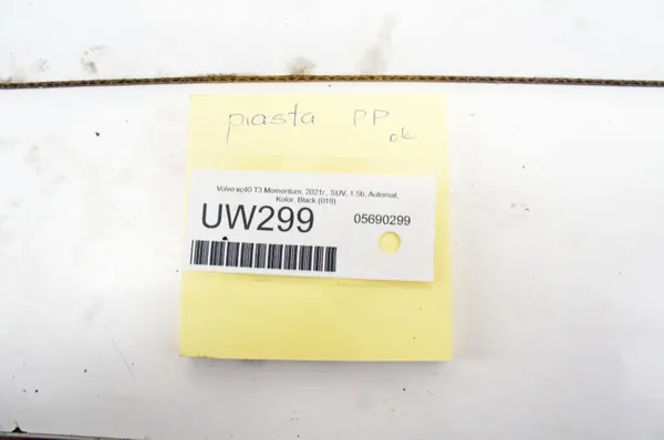 UW299 Volvo XC40 Framhöger Nav - Begagnad Del image 4