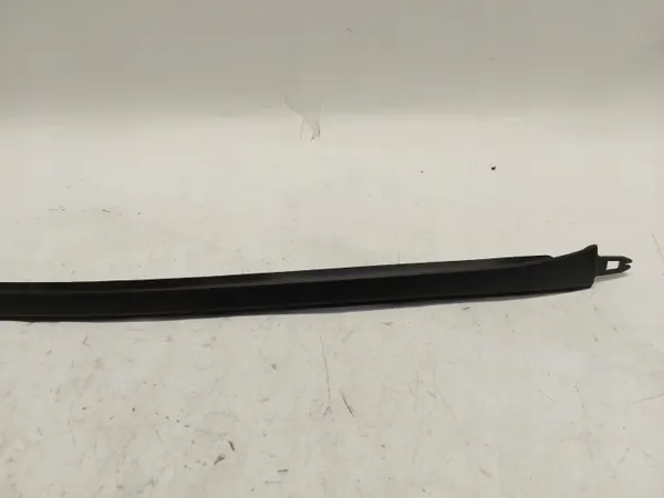 Junta para-brisas Mercedes W118 OEM A1186904900 image 3
