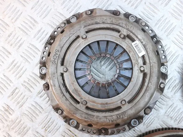 Kaksimassainen vauhtipyörä Opel Insignia Zafira 1.8 16V GM 55562241 image 5