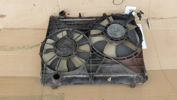 Suzuki Water Radiator 96553378 image 3