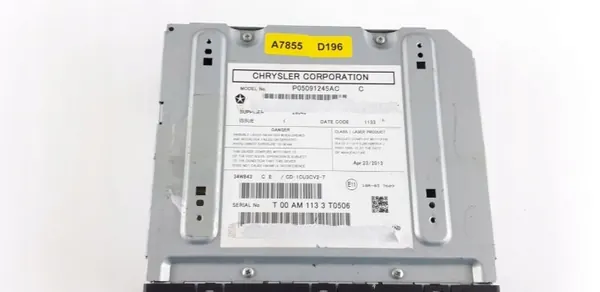 Jeep Grand Cherokee CD/DVD-Wechsler OEM 05091245AC image 3