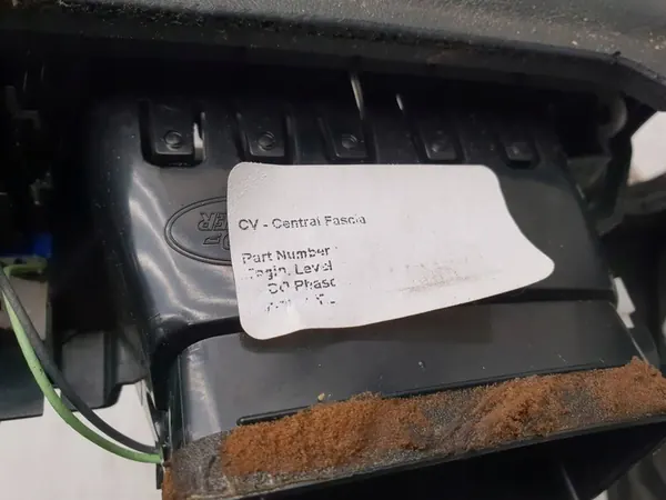 Land Rover Range Rover L322 2010 Acabamento da porta image 6