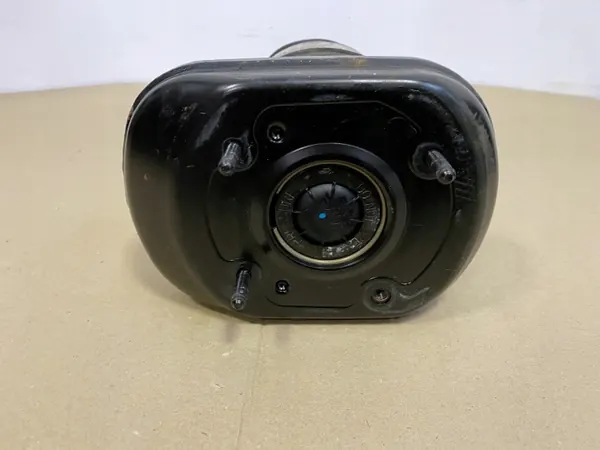 BMW 5 G31 vänster bak luftfjädring OEM 6882825 image 3