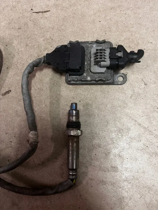 Capteur NOx OEM 227903539R pour Renault Trafic/Vivaro image 3