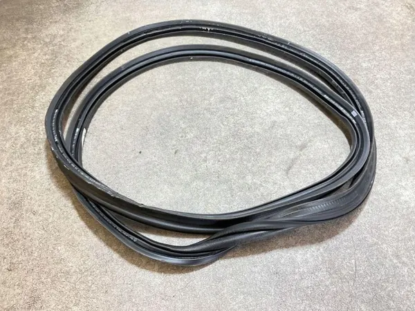 Joint de coffre Mercedes A1776930100 pour W177 Berline image 2