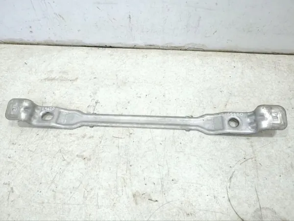 Kylarfäste Ford OEM FL346K767BD - Begagnad image 2